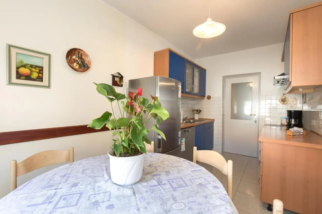 Vesna Appartement Baška 0*,  Kroatië